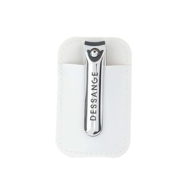 coupe ongles manucure carbone