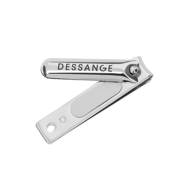 coupe ongles manucure carbone